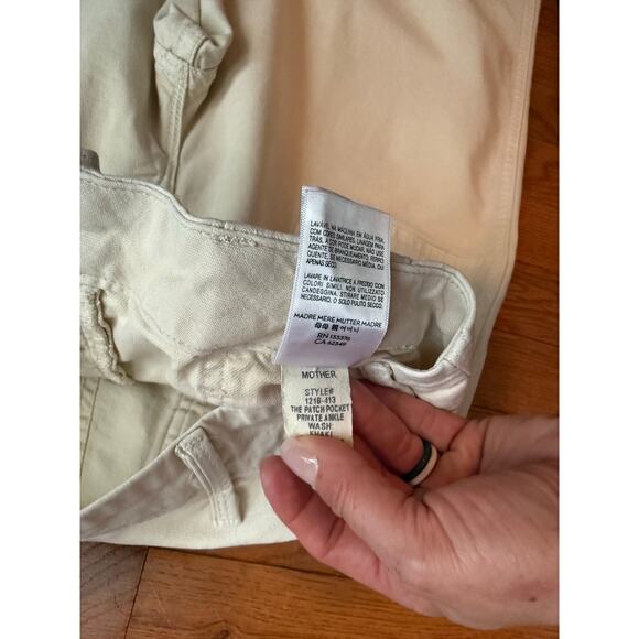 MOTHER The Patch Pocket Private Ankle Jeans  size 26 - Picture 16 of 16